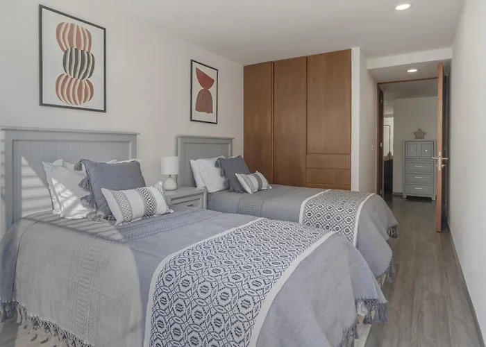 Apartment Condesa Oasis With Sky Pool, Ping Pong, Gym, Steam & Two Private Terraces *