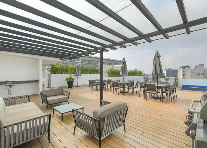Apartment Condesa Oasis With Sky Pool, Ping Pong, Gym, Steam & Two Private Terraces